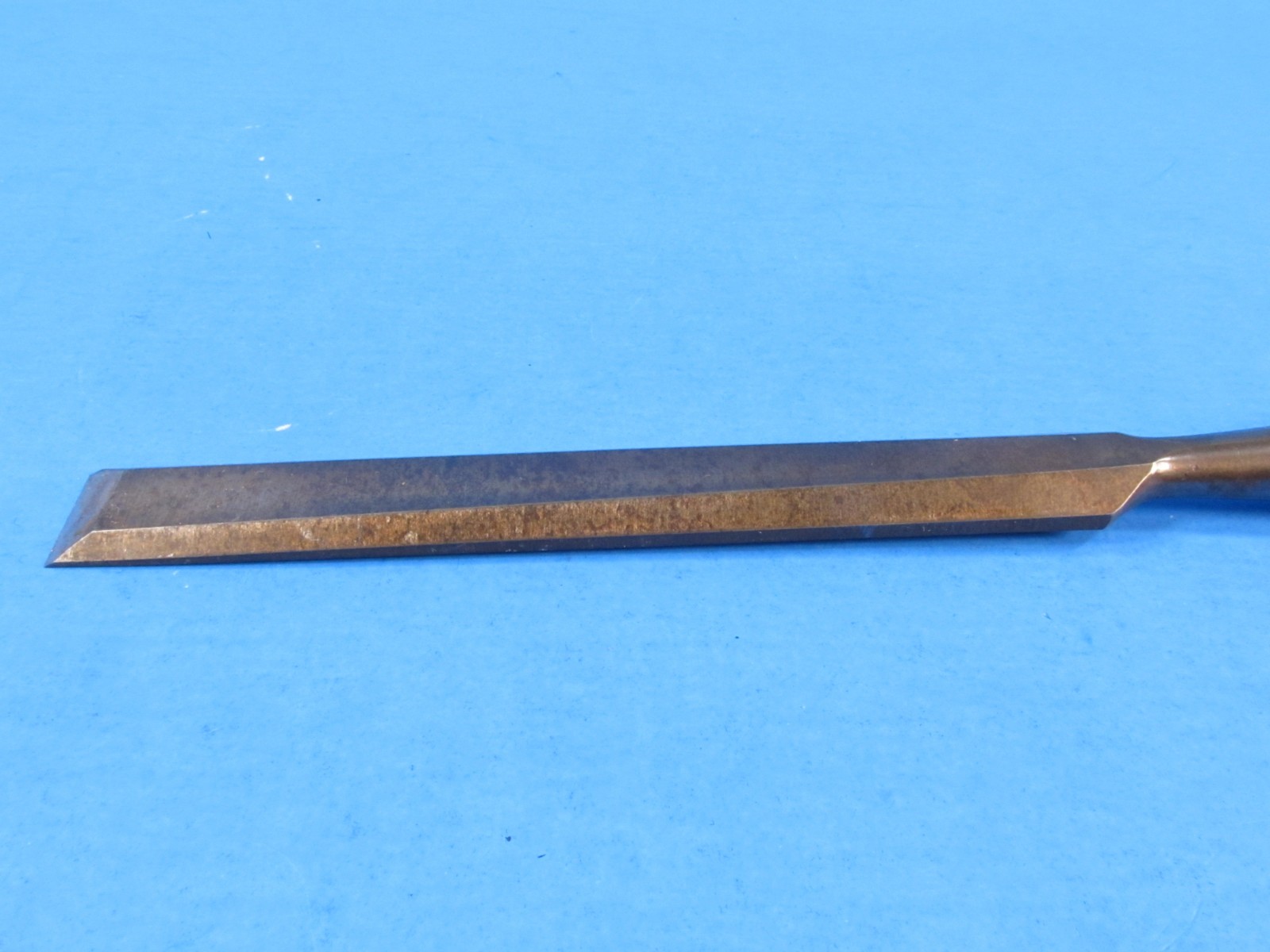 Stanley “D” 3/4″ socket style bevel edge wood paring chisel