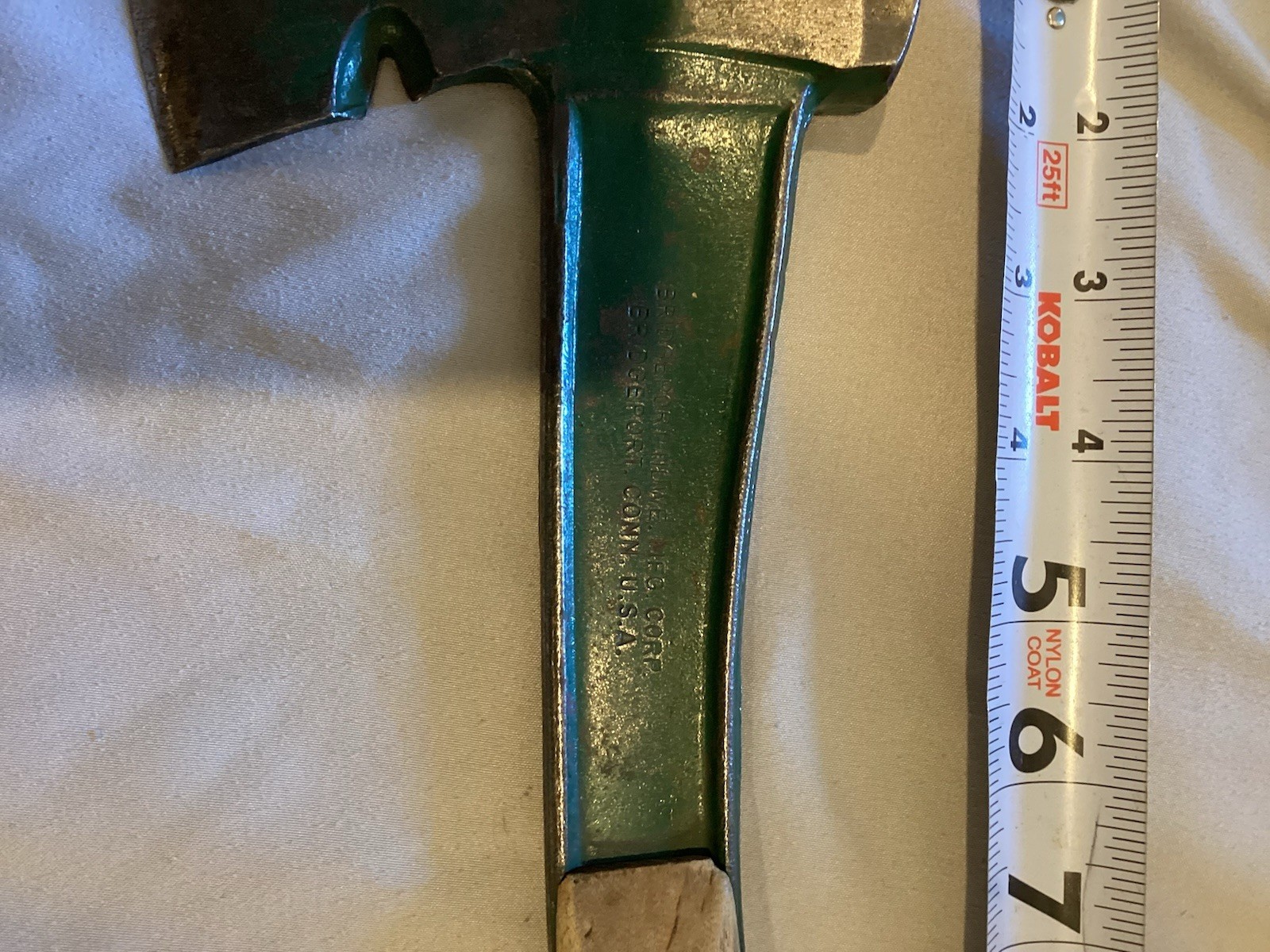 Bridgeport Hardware Mfg. Corp. Hatchet: Vintage