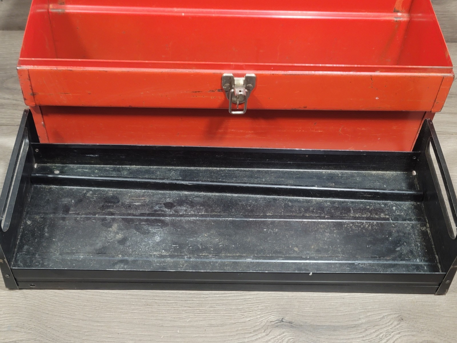 Vtg 60s-70s Dodge Mopar Scat Pack Metal Toolbox with Tray Original Red