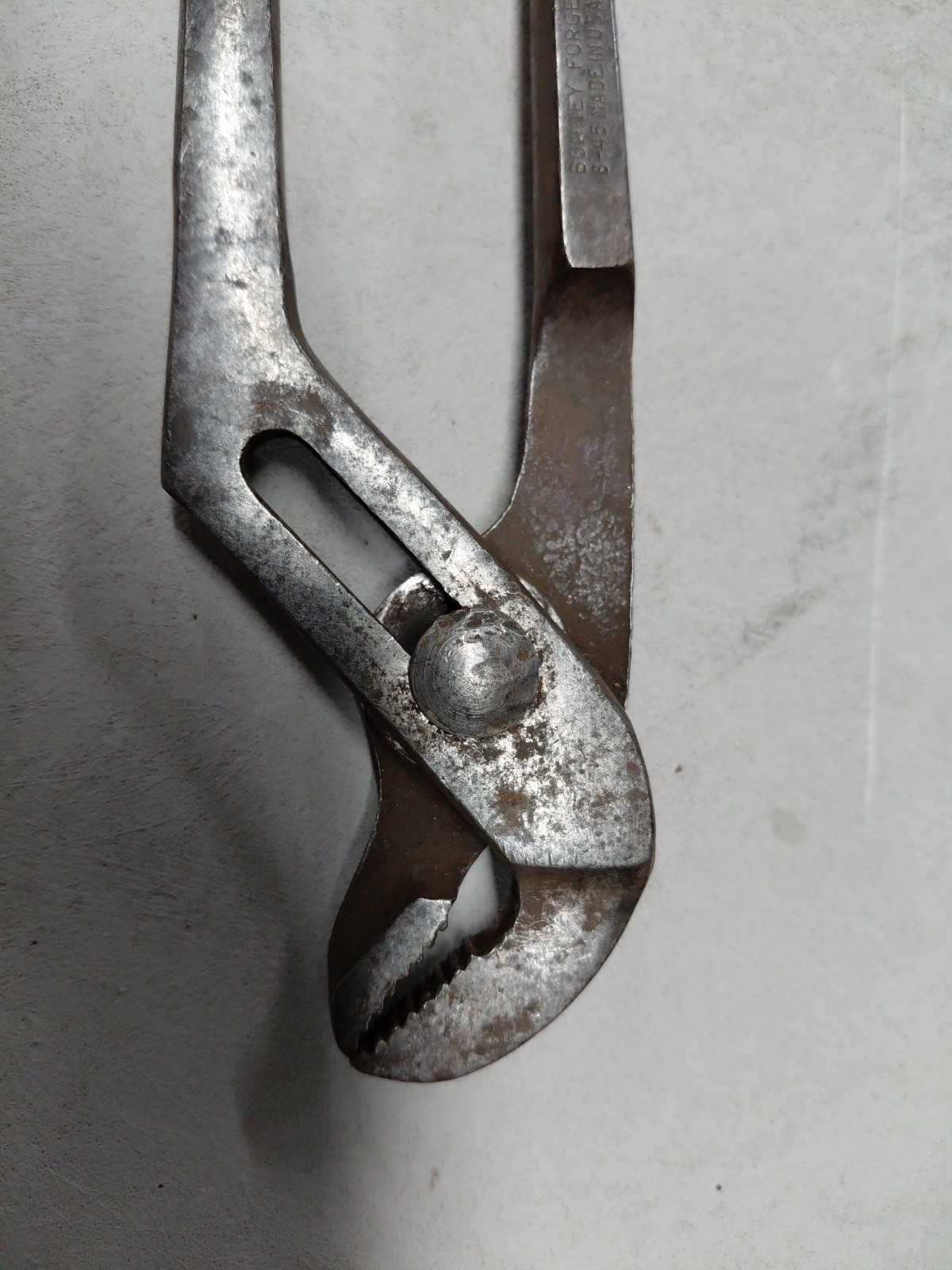Vintage Bonney Forge B-45 Made In USA Water Pump Pliers. 10″