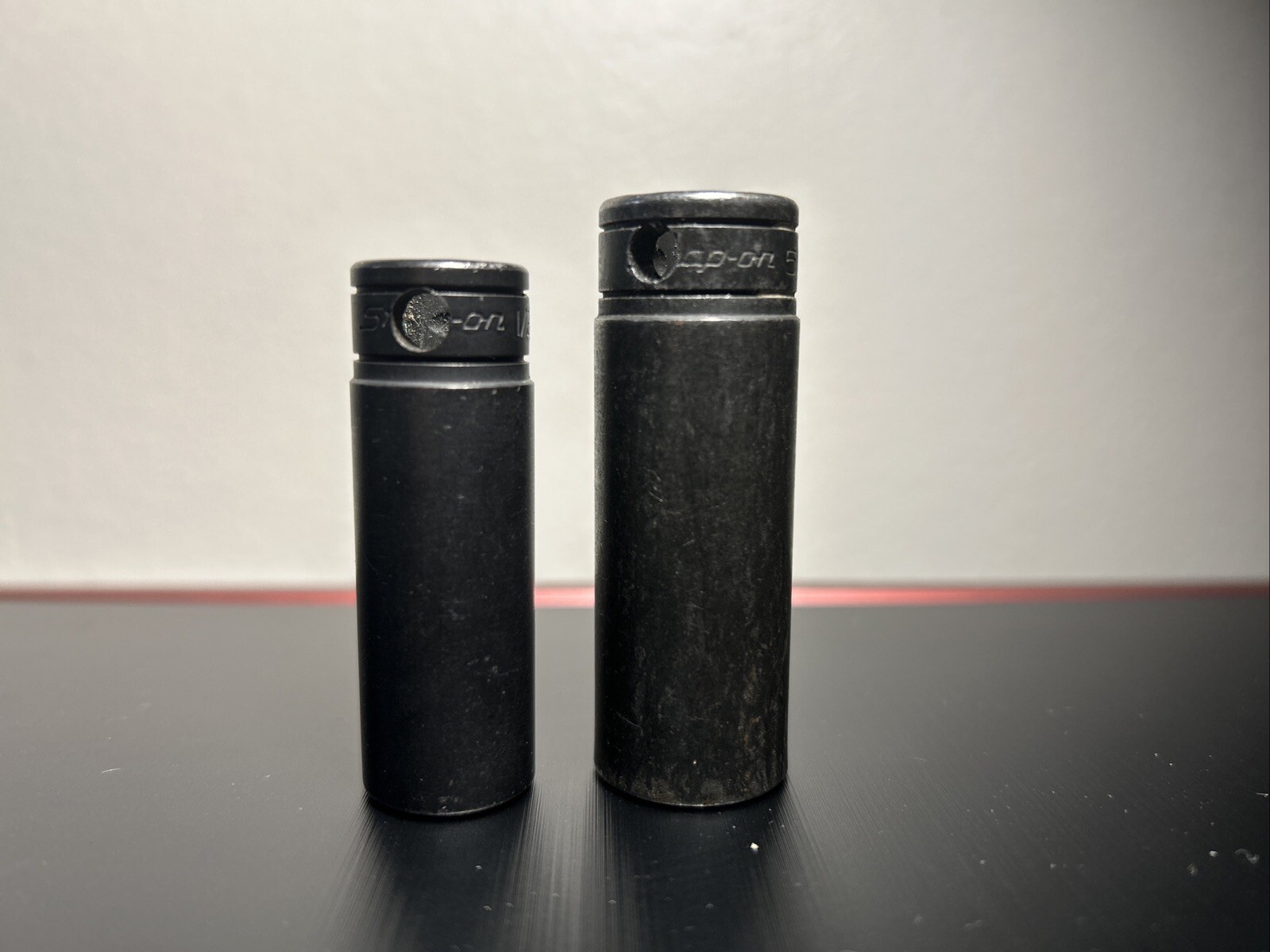Snap-on 1/2 And 5/8s GSF161 And GSF201. 12 Point 3/8s Drive. 5/8s Has Letter B.