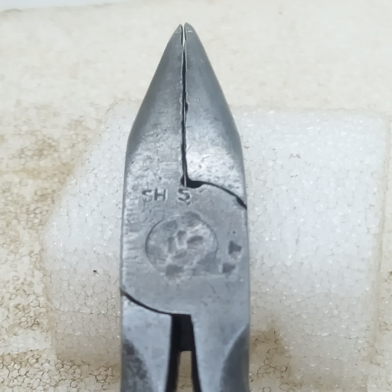 Vintage Elliott Lucas Elect 5 1/2″, 14cm Long Nose Pliers Mechanic Engineer Old