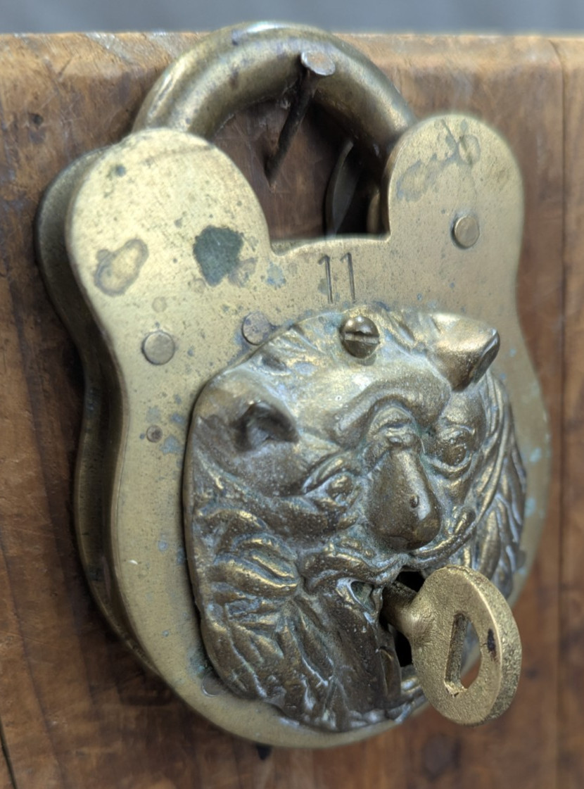 1896 Brass Victorian Figural Lion Head Gate Padlock Lock w/Skeleton Key No 11