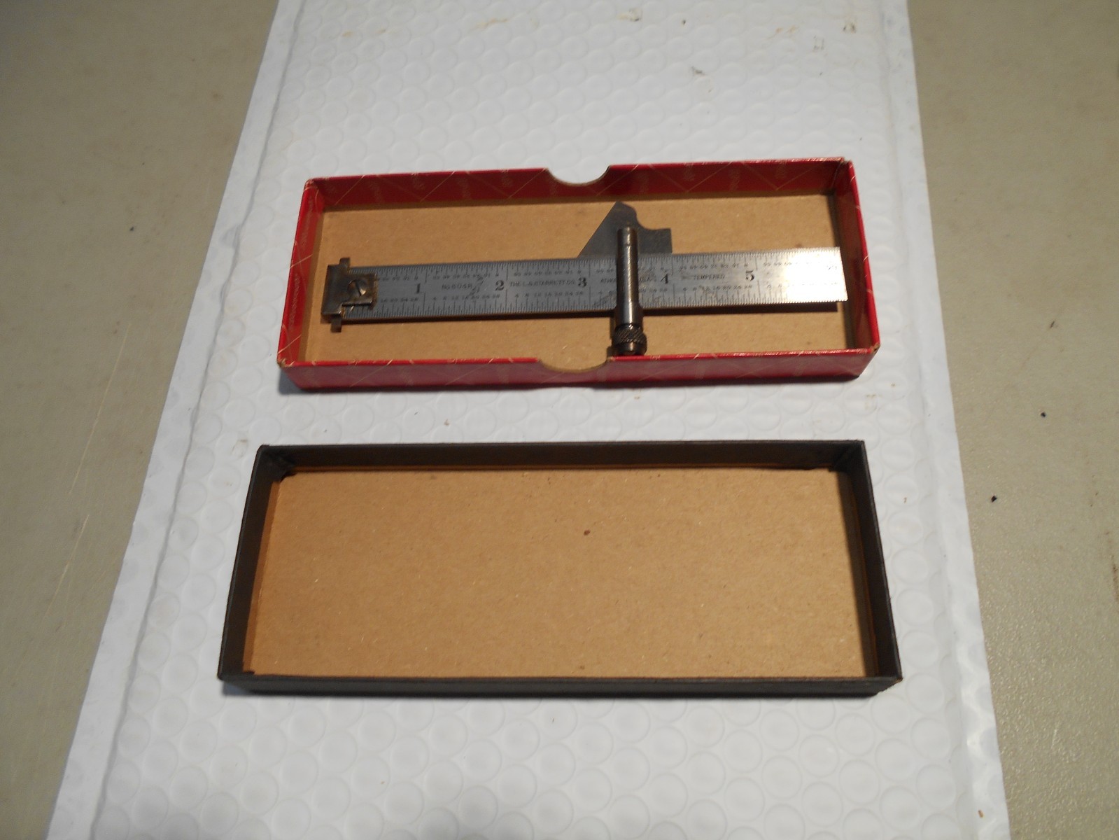 Vintage L.S. Starrett No 22C 59 ° Drill Point gauge 6″ rule w/original box