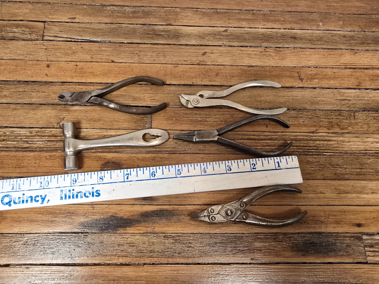 VINTAGE JEWLERS WATCHMAKERS TOOL LOT SCHOLLHORN PARALLEL PLIERS, FOEHL, HAMMER