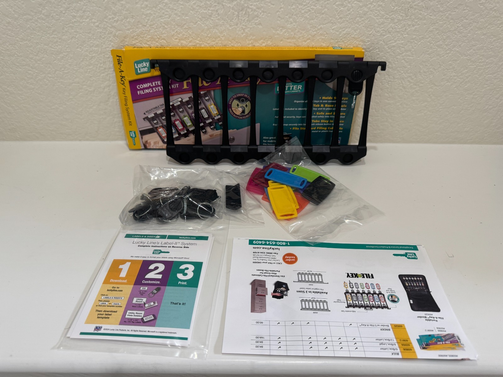 Lucky Line File-A-Key Key Filing System Kit – Holds 14 Keys – Made in U.S.A