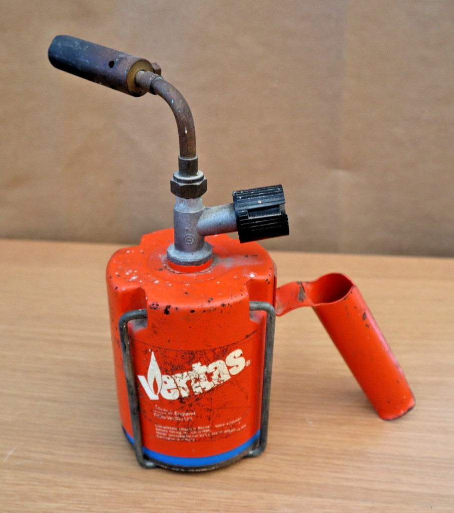 Vintage Veritas Gas Blowtorch – Made England – LPG Portable Torch – Retro Tool