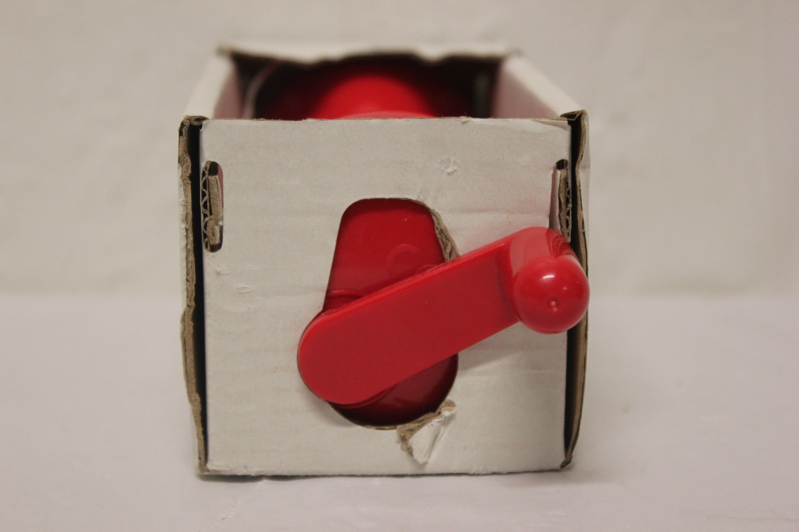 New In Package IKEA LJUSA Red Wind Up LED Flashlight Hand-powered J51