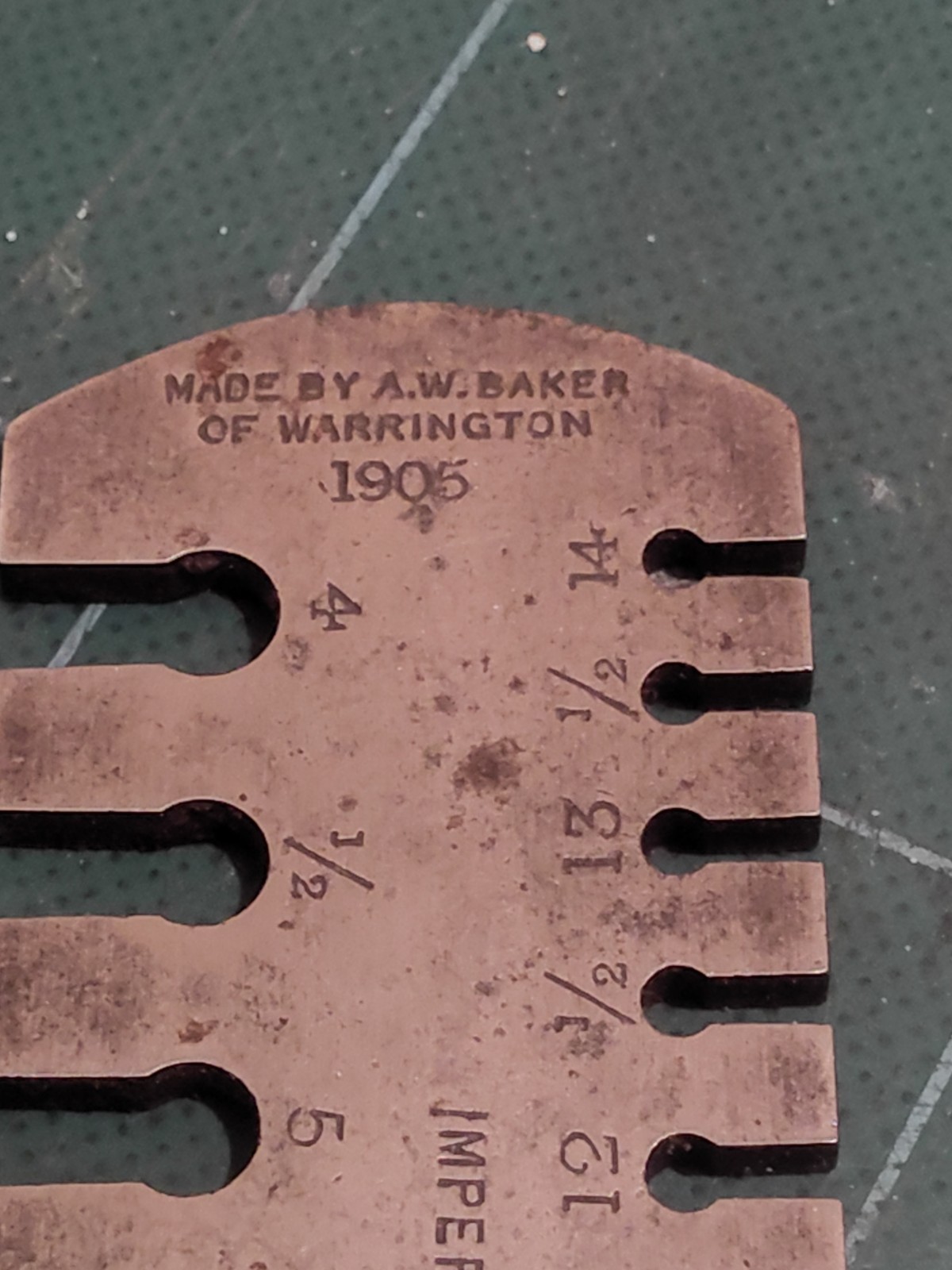 A W Baker Of Warrington 1905 Imperial Standard Wire Size Gauge Tool