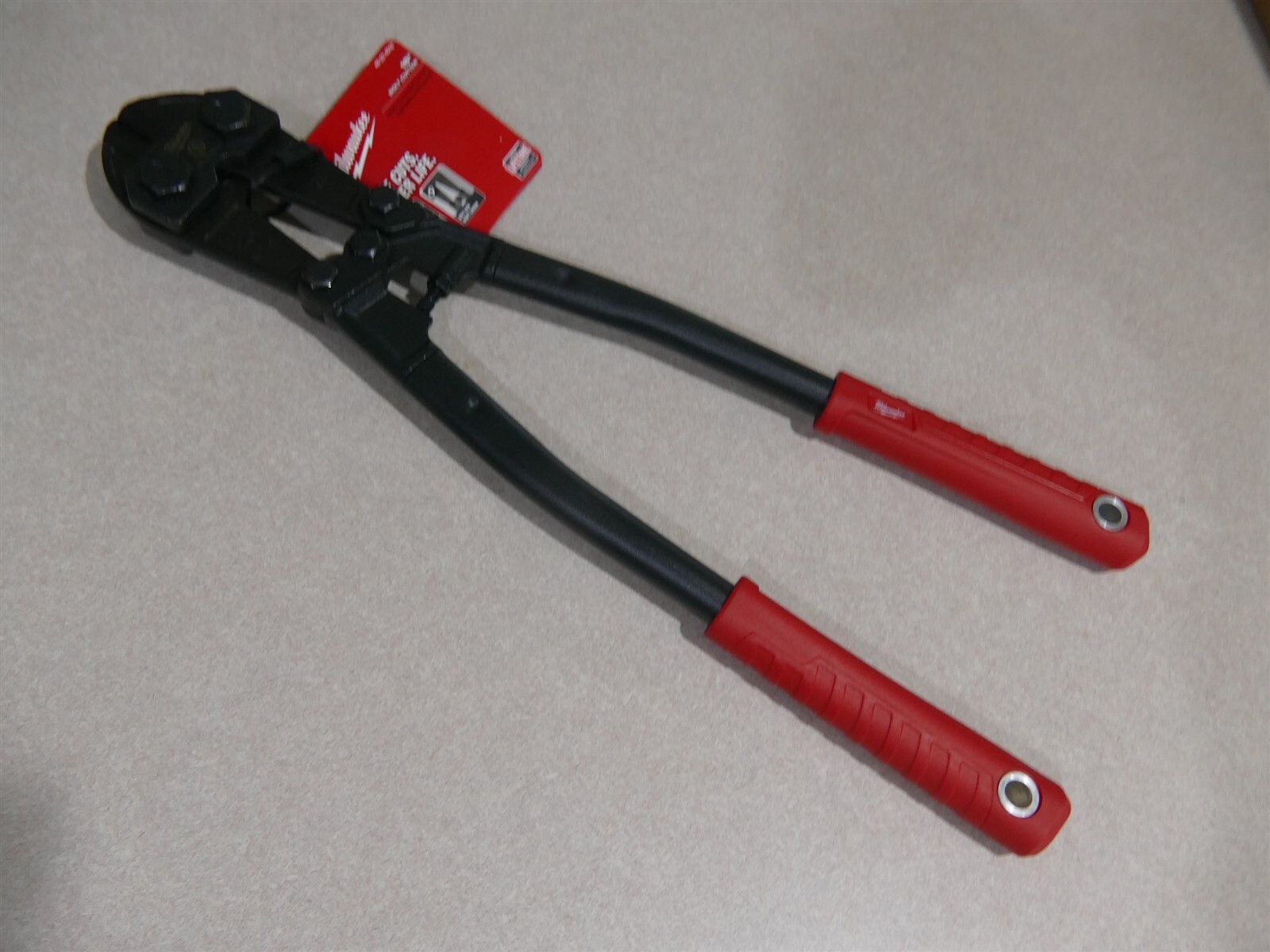 Milwaukee 48-22-4018 18″ Forged Steel Heat Treated Bolt Cutter ~ New in Box