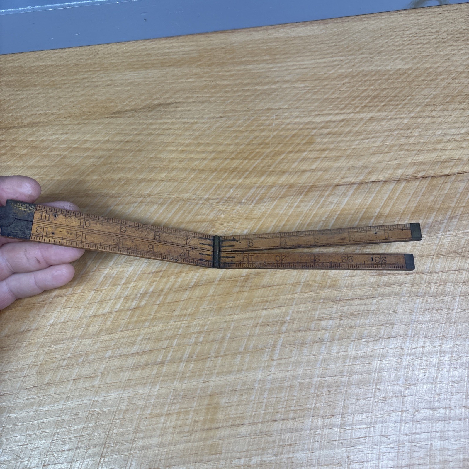 VTG Stanley Sweetheart Ruler No. 61 Boxwood & Brass Folding Rule Carpenter Tool