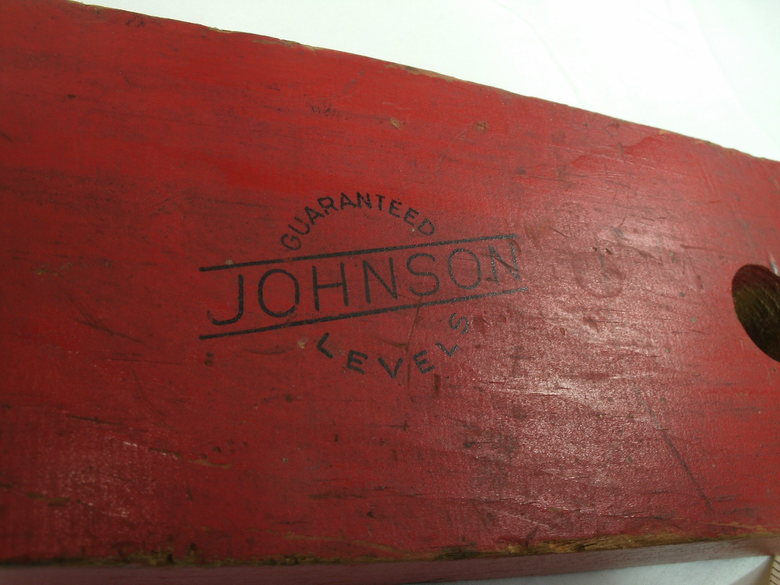 Vintage Red Wooden Johnson Products Co. Level #182 18″ Made in Milwaukee Wis