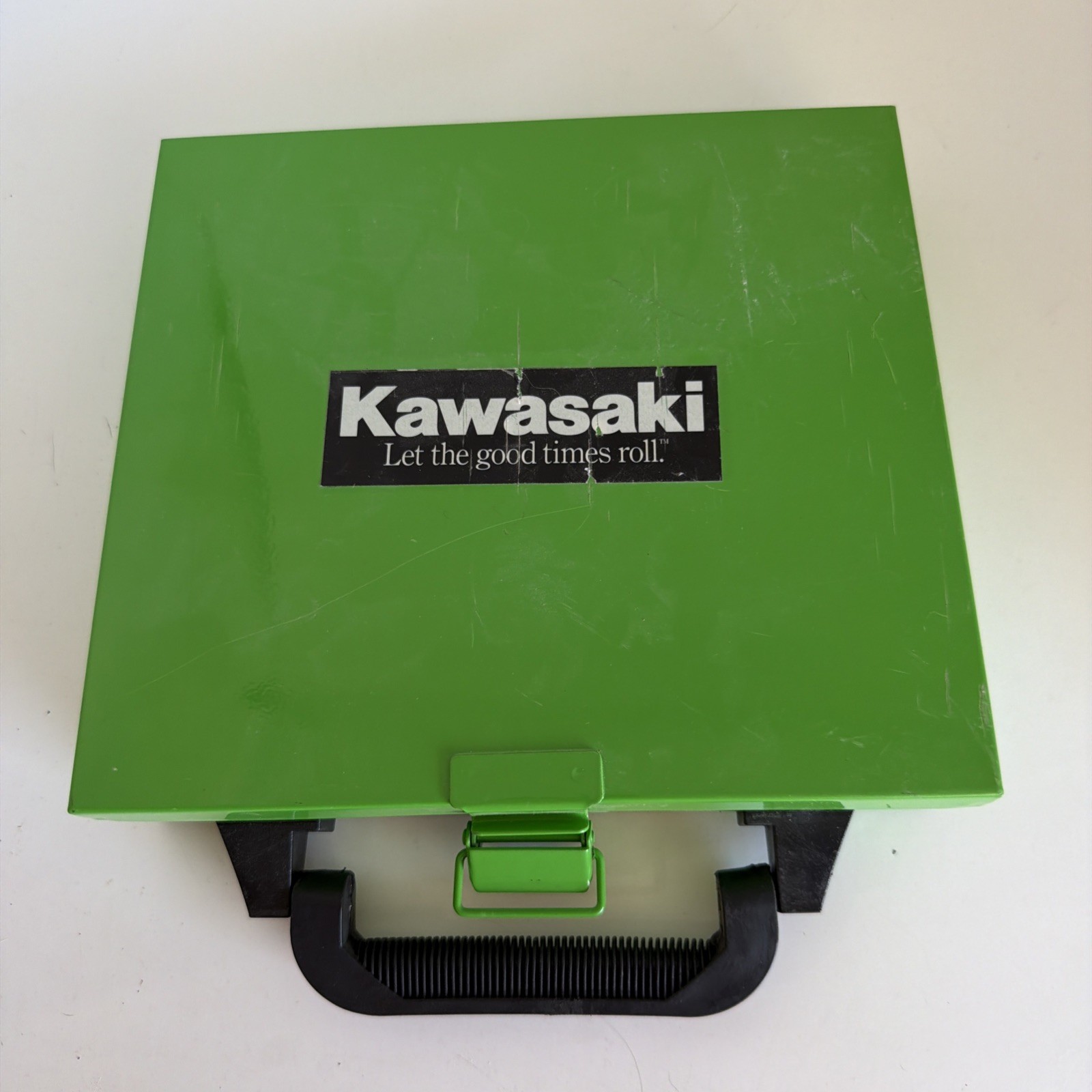 Kawasaki 3/8 to 1/16” 88-Piece Drill Bit Set in Green Metal Storage Box Mt5