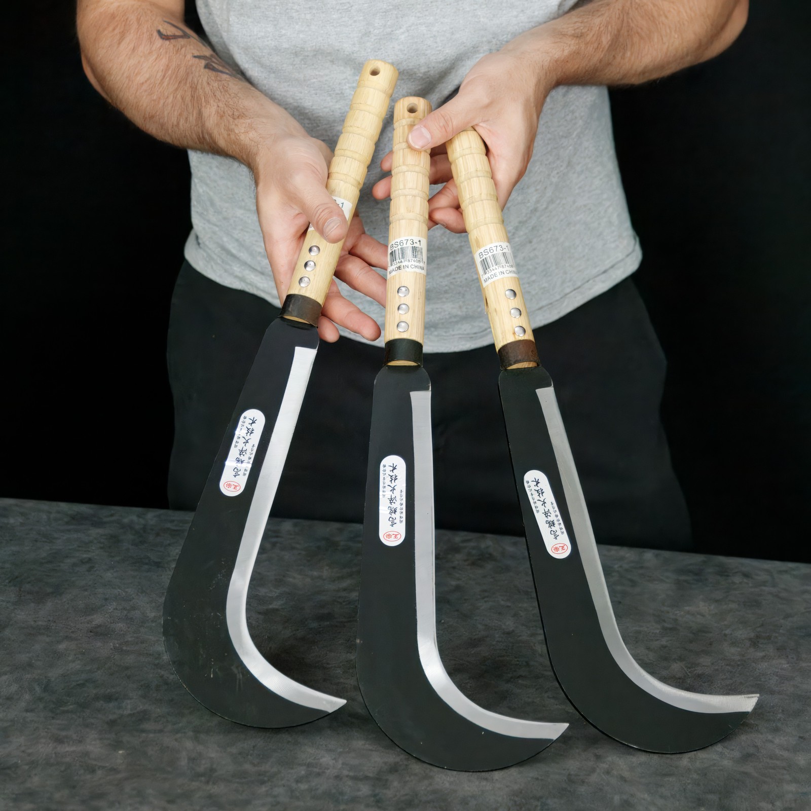 3-Piece Curved Agricultural Harvesting Tools – 20.5″ Long Handle Sickle Set