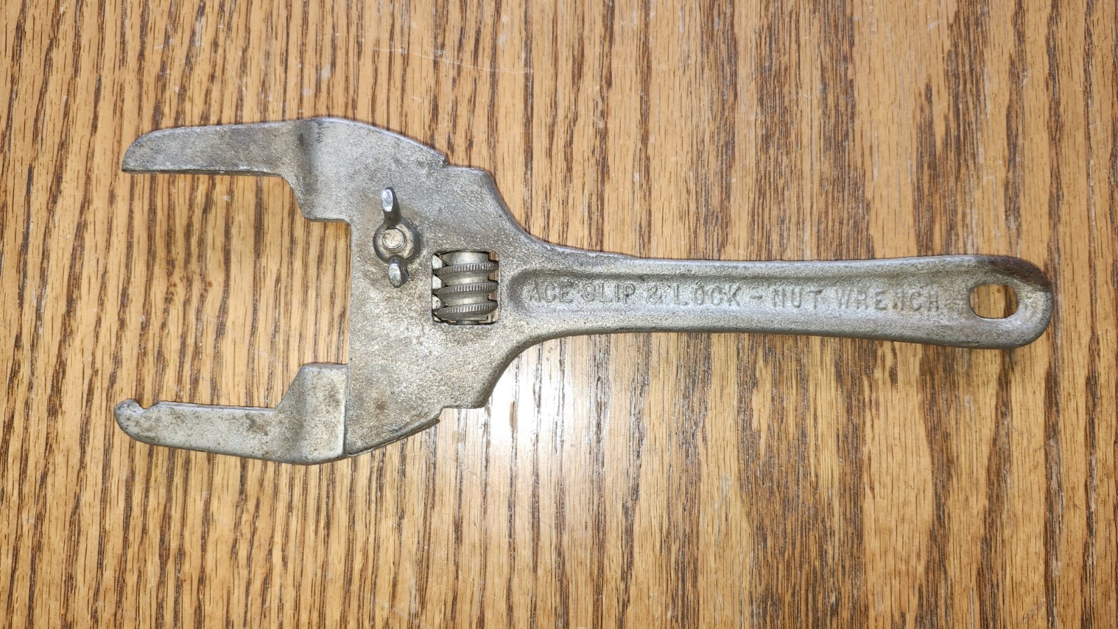 Ace Slip And Lock Nut Wrench 10″ Covers Co Bedford O. USED Vintage