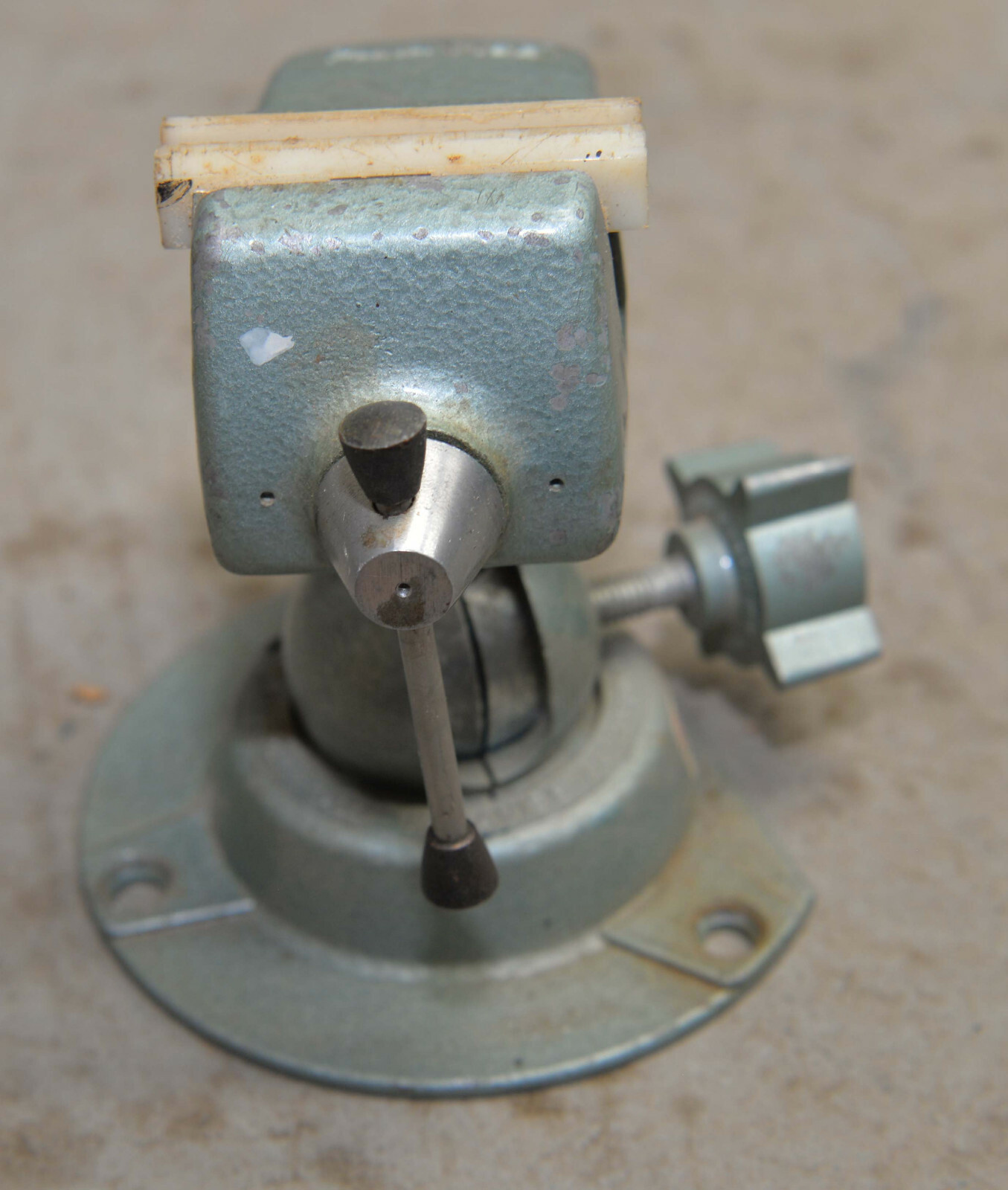 Panavise swivel base vinage vise wood carvers watch maker jewelers bench tool