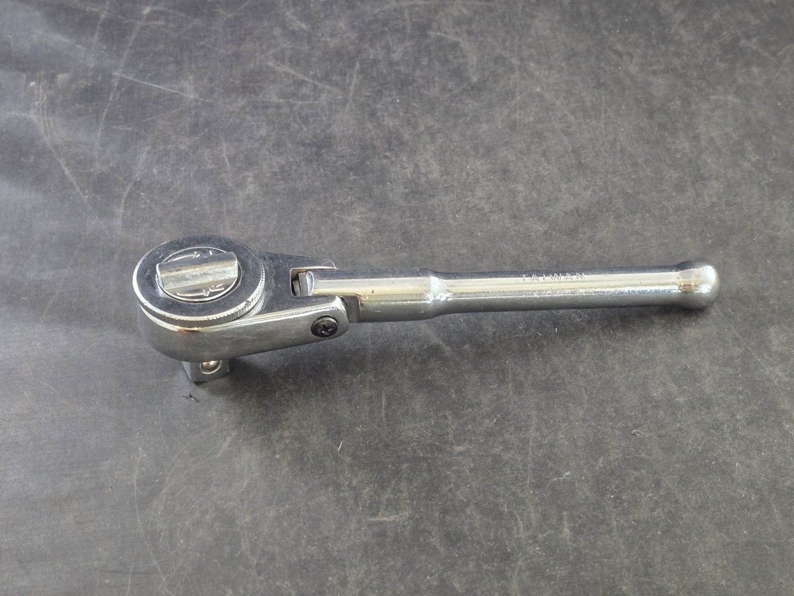 Stubby flex ratchet 1/2″ drive works well Taiwan