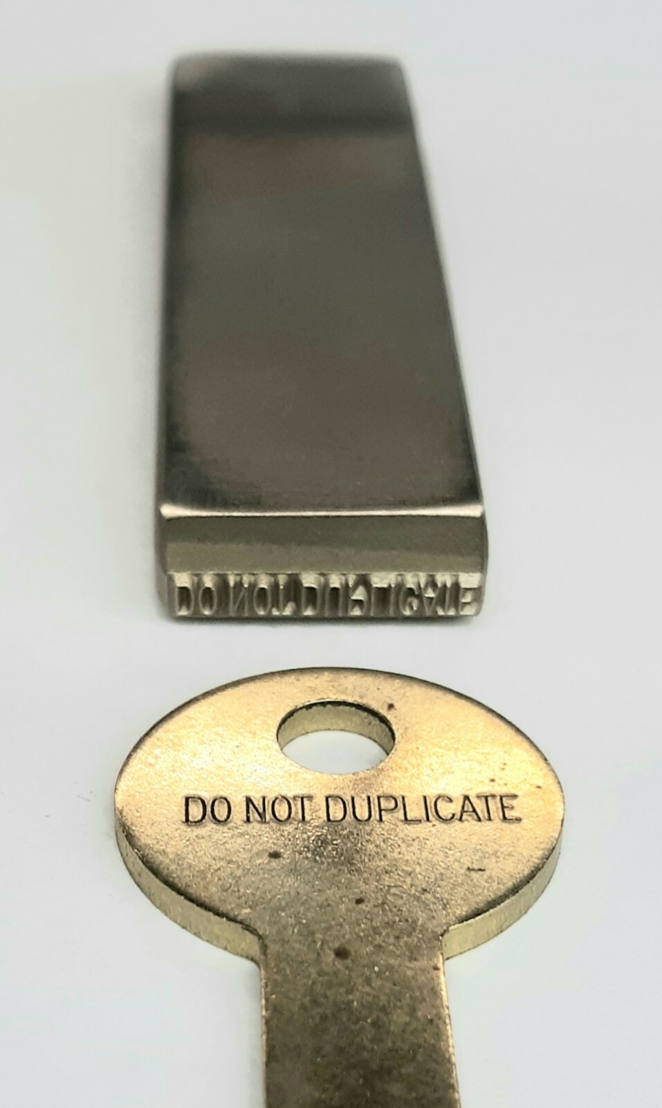 EverStamp Key Punch Stamp Reads DO NOT DUPLICATE Key Marking Stock #105