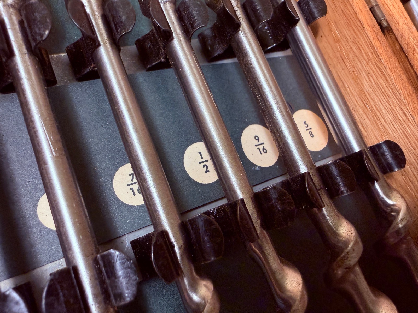 Vintage Irwin Complete 13pc Set Auger Brace Drill Bits w/ original Box Excellent