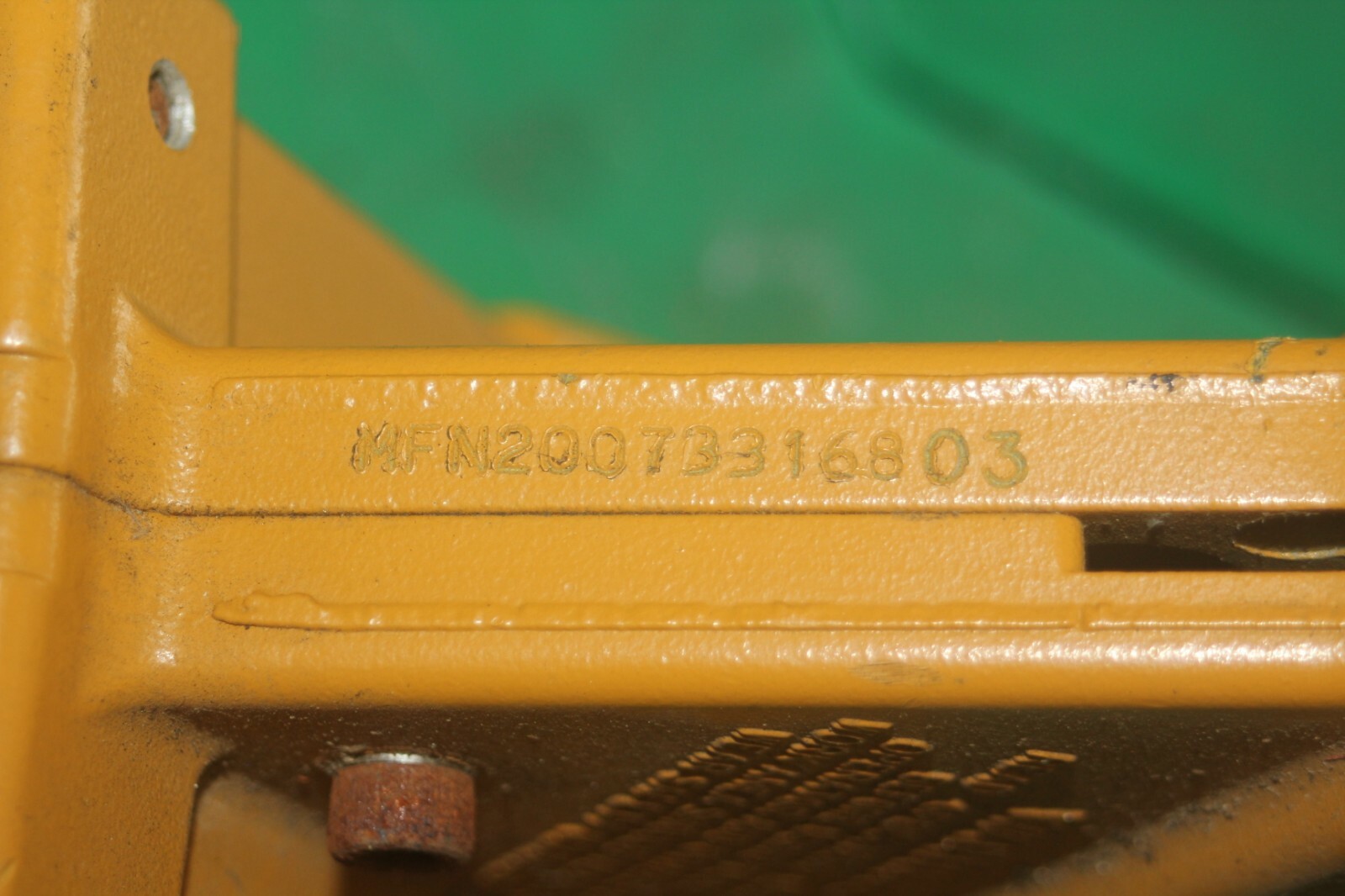 Bostitch Manual Floor Cleat Nailer MFN20D