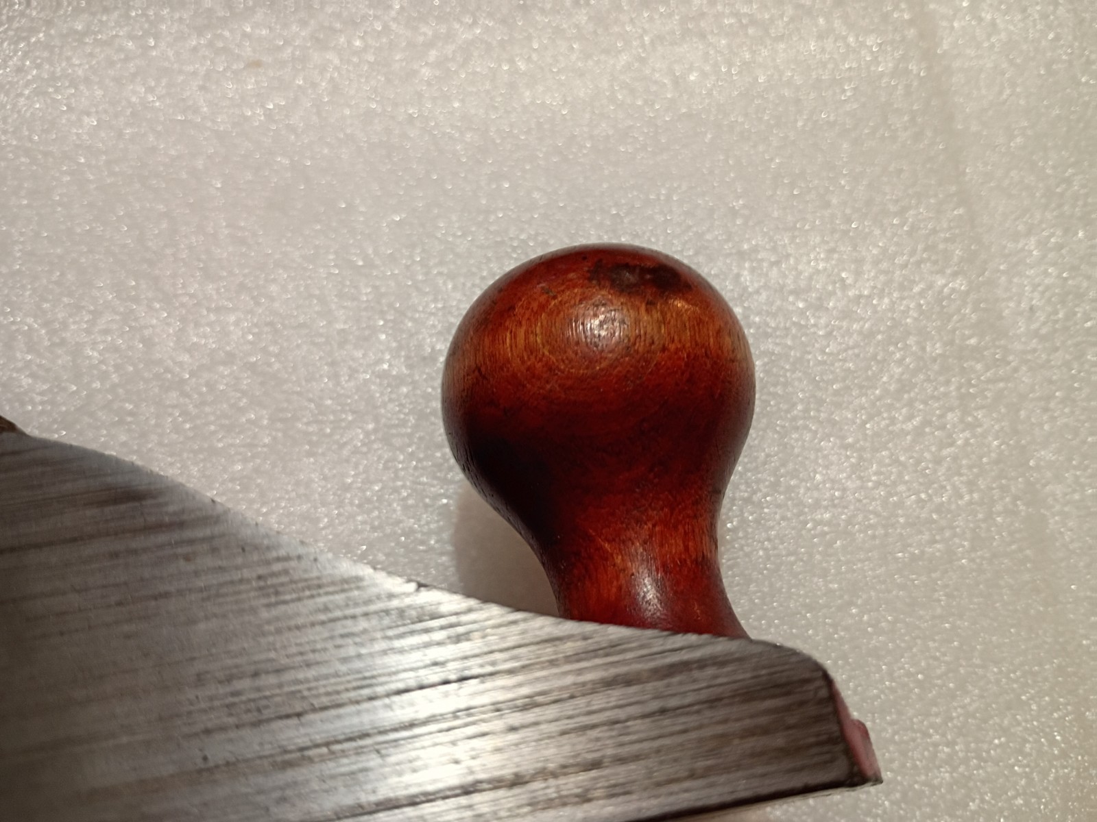VINTAGE SEARS WOOD PLANE #107-37033 ? RED WITH WOOD HANDLES