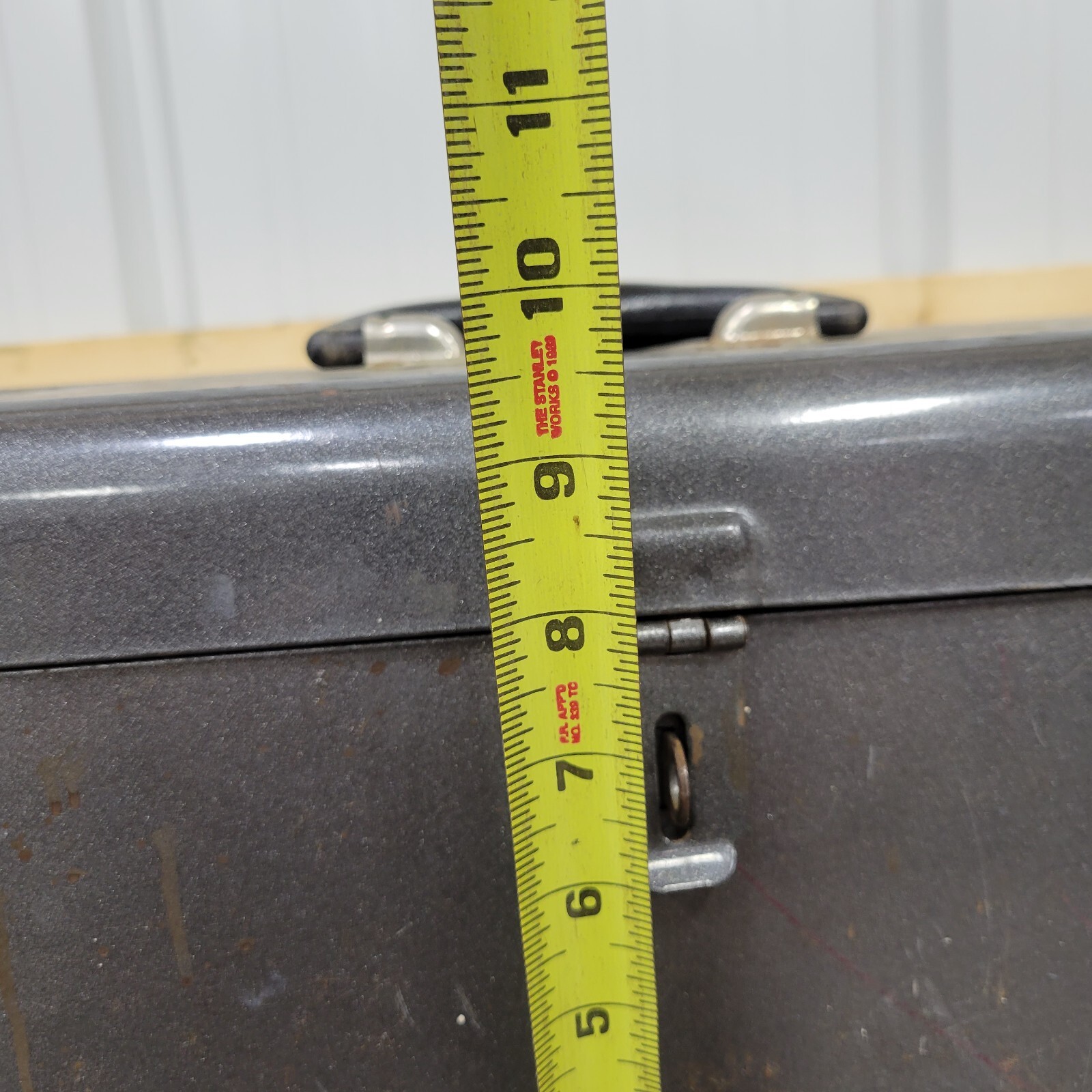 VINTAGE ALL AMERICAN WATERLOO TOOL BOX 20X9X9 CARPENTER PLUMBER MACHINIST