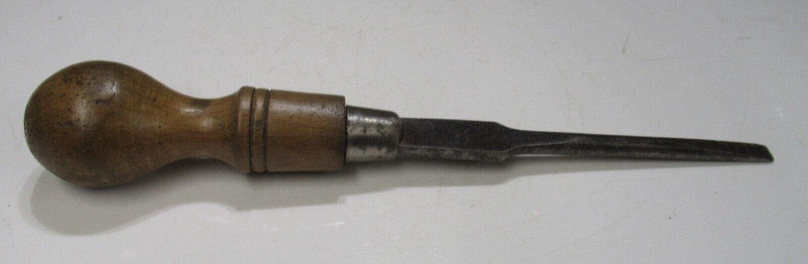 Superb Vintage W H Clay Ltd 11″ Cabinet Makers Screwdriver 3/8″ Slotted Tip