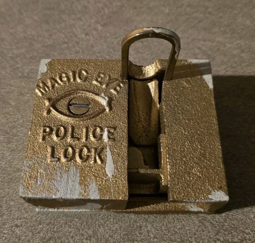 Vintage Magic Eye Police Door Lock W/Box – No Keys…..Free Shipping!