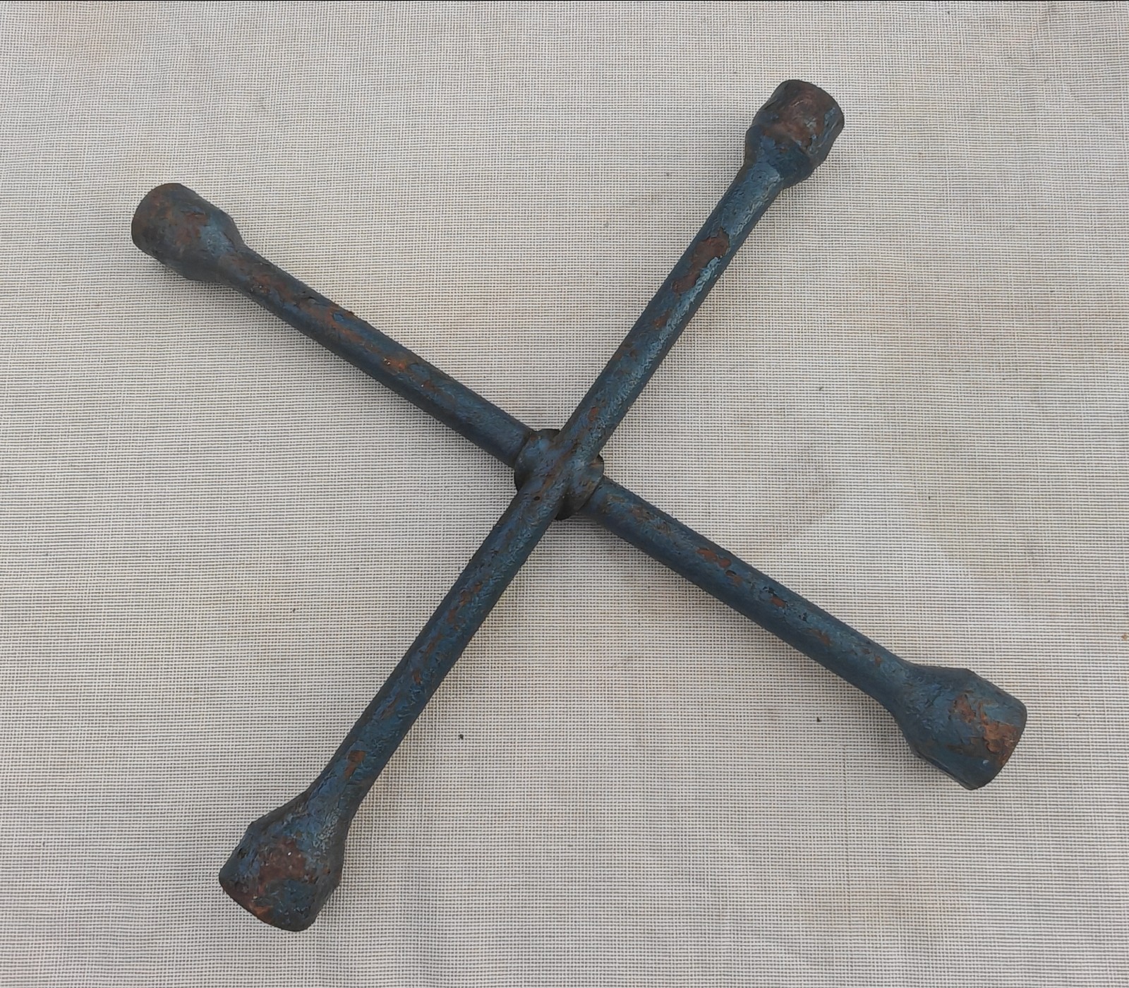 Vintage Blue Metal Car Wheel Brace / Lug Wrench 4-Way Cross Spanner Tool