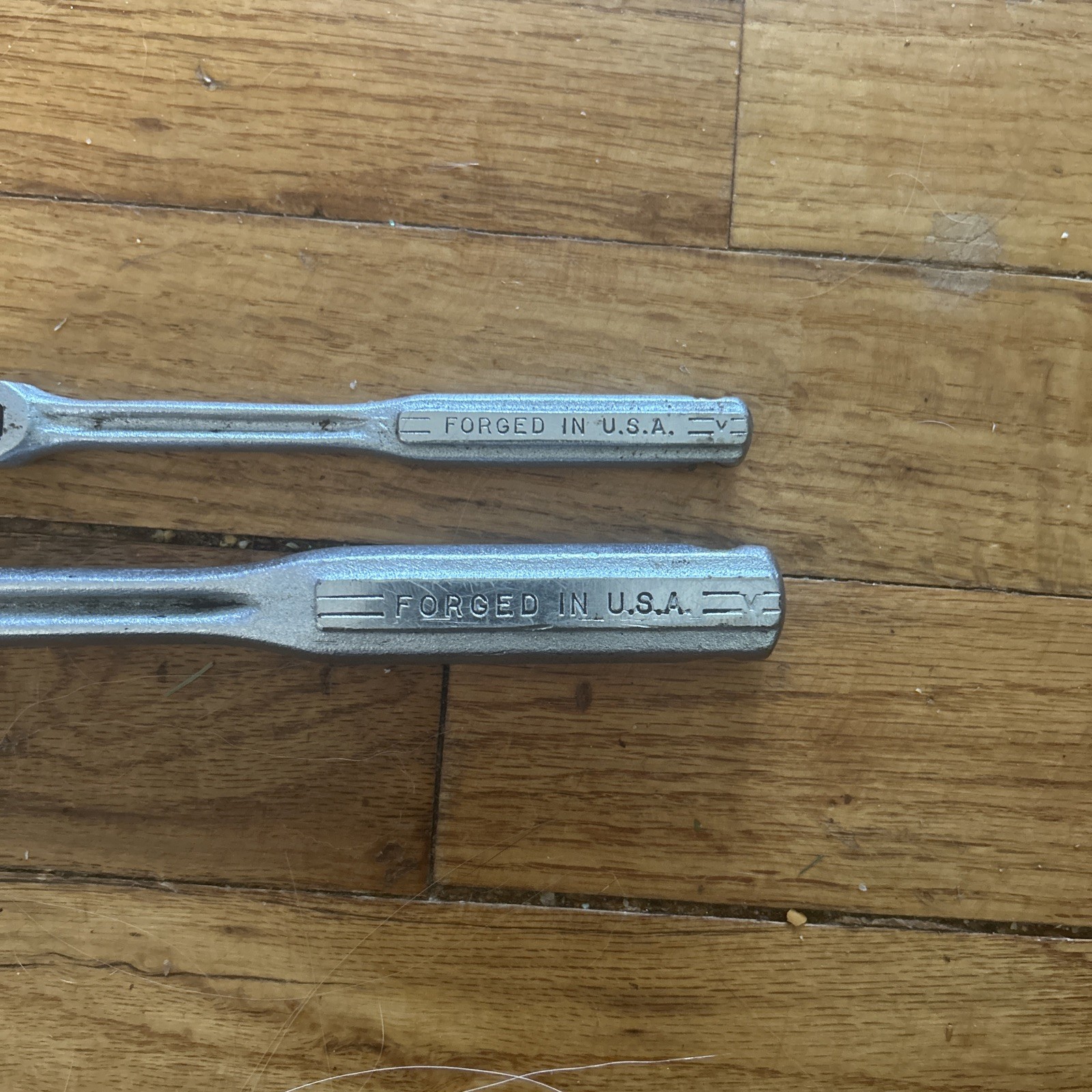 Craftsman USA 3/8″ And 1/4” Drive Breaker Bars Swivel Head V Series!!