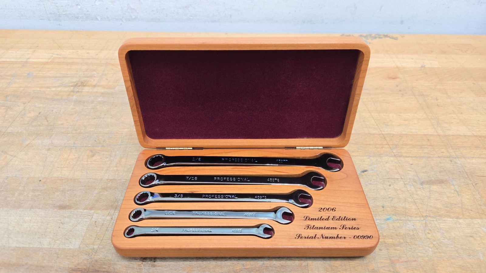Sears Craftsman 2006 Limited Edition Titanium Blue 5pc Wrench Set w/ Case