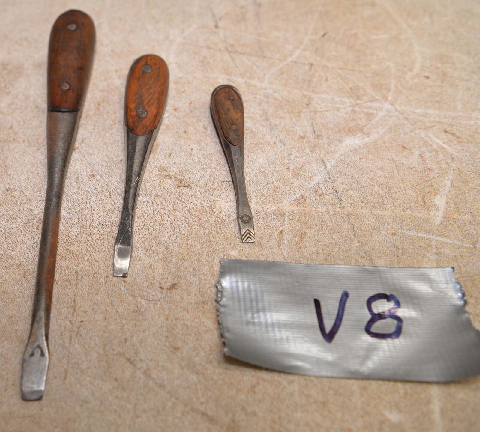 3 Wood handle perfect screwdriver precision jeweler watchmaker collectible V8