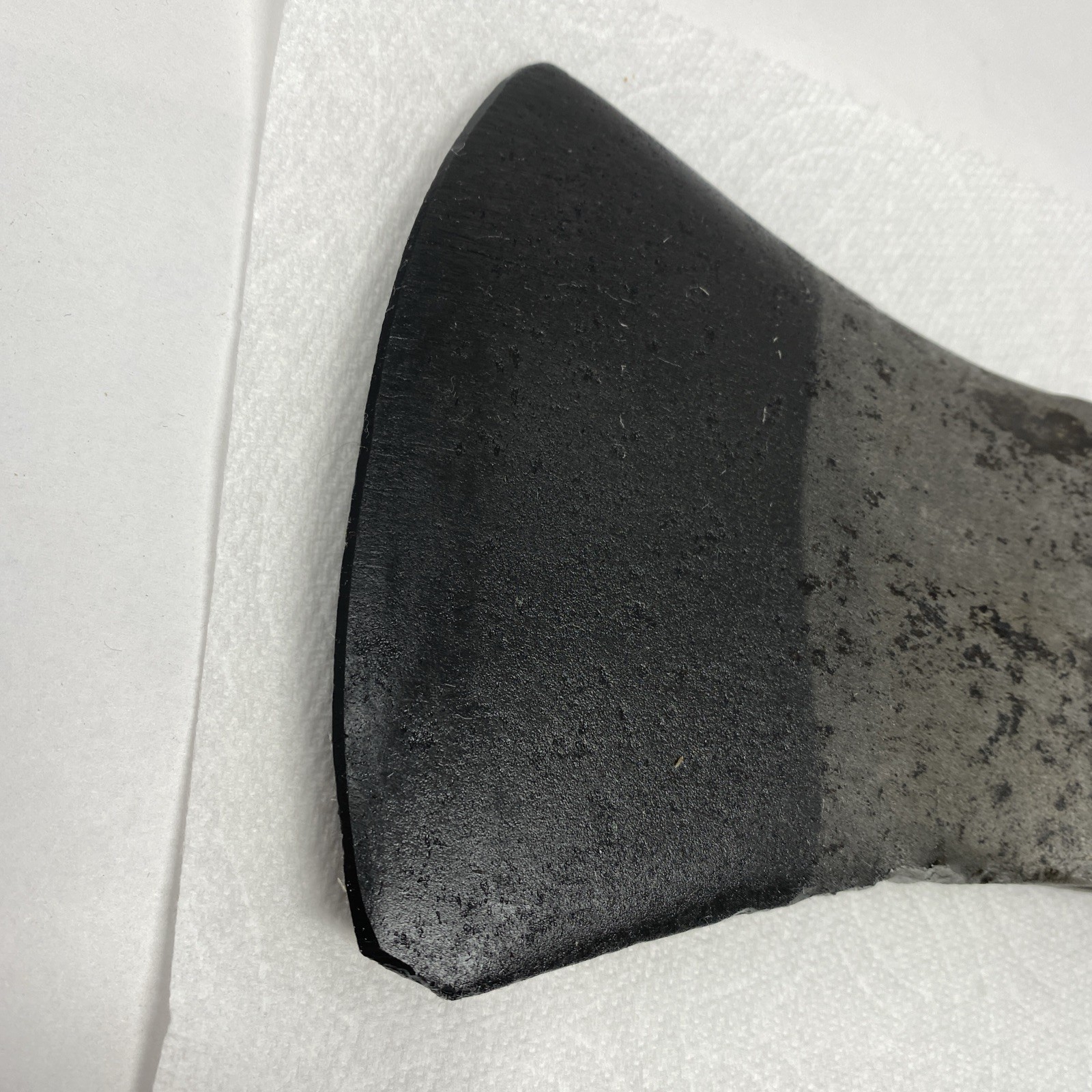 Vintage True Temper KELLY WORKS Flint Edge 4 lb. 0.3 oz Double Bit Axe Head 11”