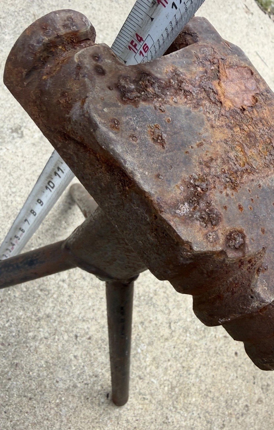 Vintage Blacksmith Valley Farrier Supply Anvil Horseshoeing Hoof Stall Jack 16lb