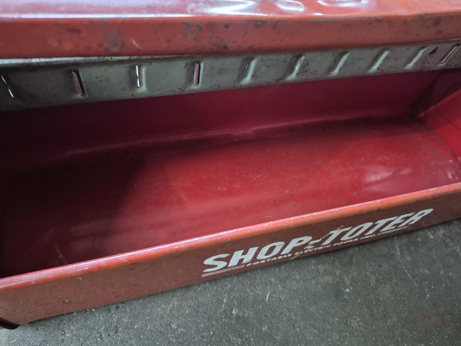 Vintage Shop Toter Metal Tool Carrier Caddy Box Industrial Mechanic