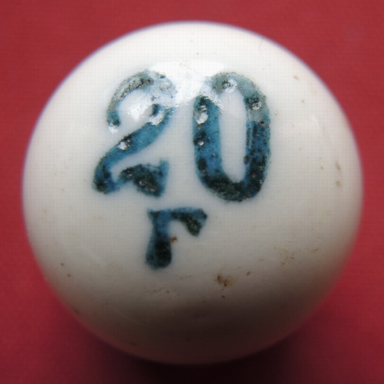 USSR 20 grams WEIGHT with SICKLE HAMMER 1935 PORCELAIN Ceramic Vintage Soviet