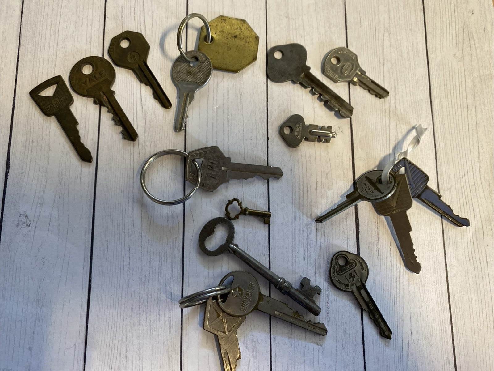Vintage Lot Of 16 Various Styles Of Keys Door Car Padlock Keys