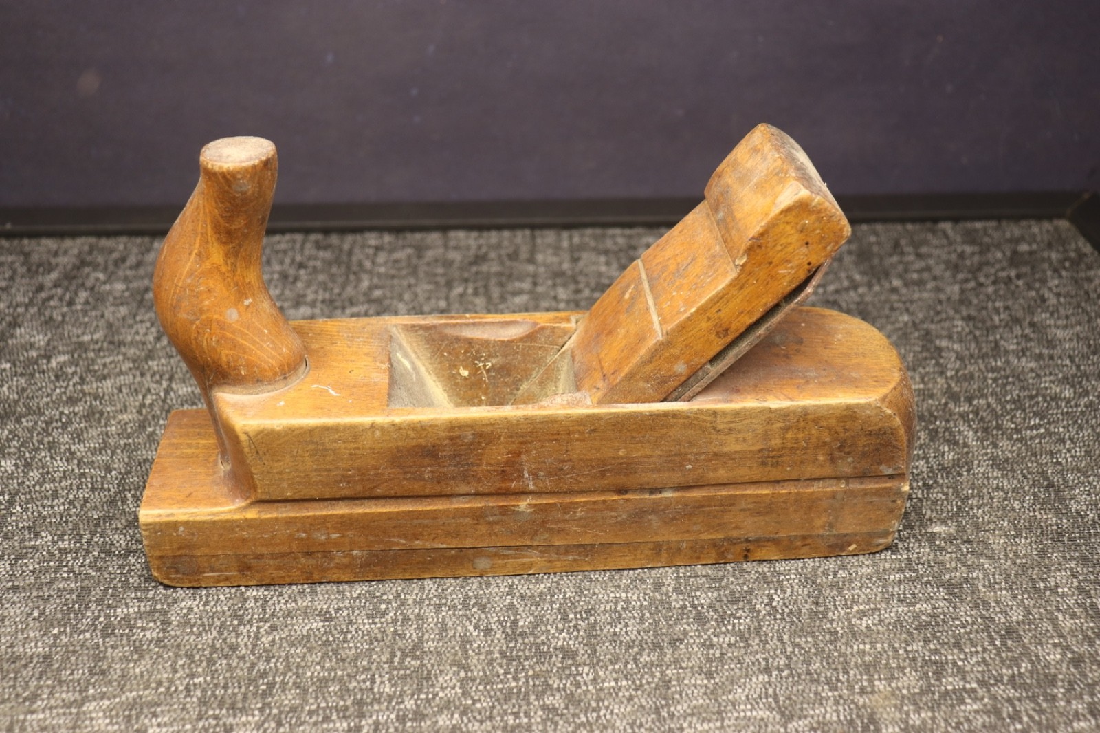 Vintage JOH WEISS, AUSTRIA RAMSHORN HAND PLANE ARTS & CRAFTS WOOD TOOL
