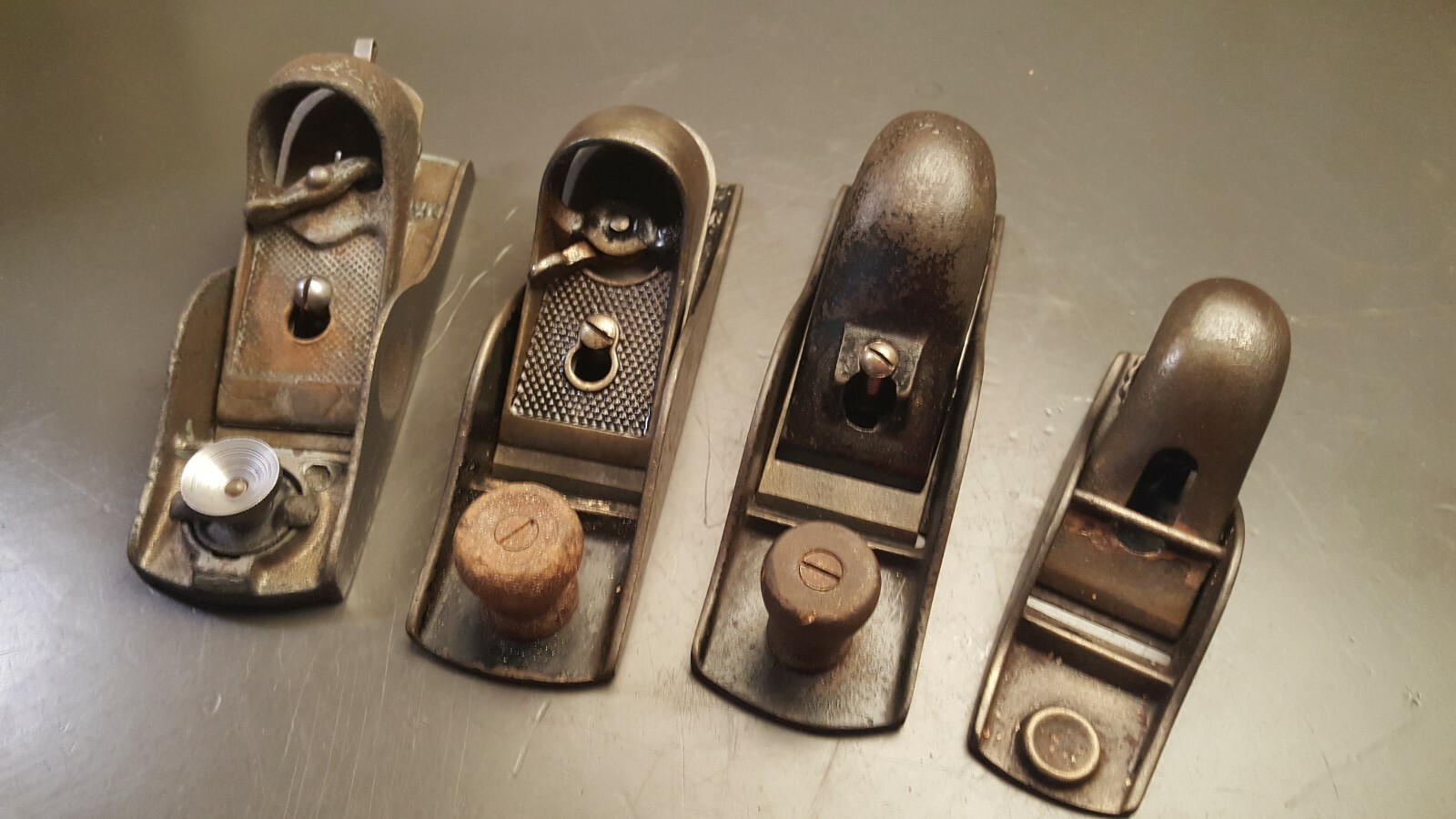 Lot of 4 Vintage Block Planes (1 incomplete) Millers Falls / Craftsman / unknown