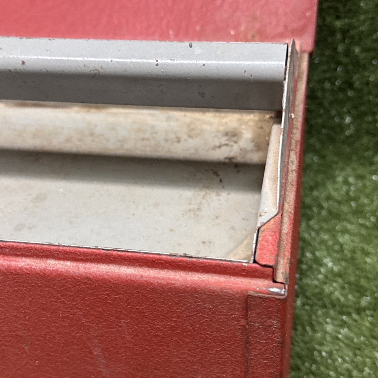 Kennedy Tool Box – Red Used Heavy Duty Tool Box with Tray – Kennedy Toolbox Tool