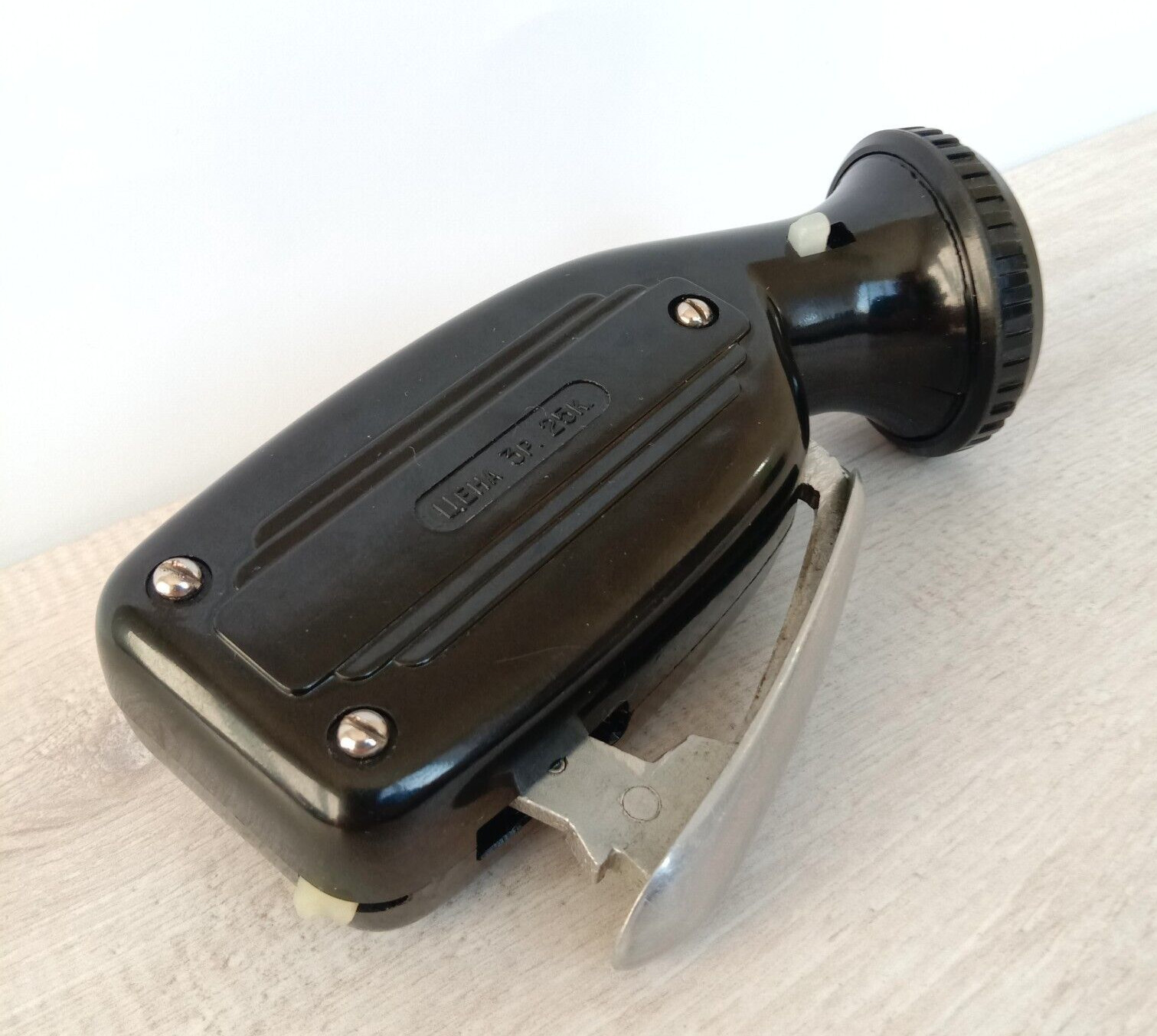 Vintage Flashlight electrodynamic bakelite – carbolite from the USSR
