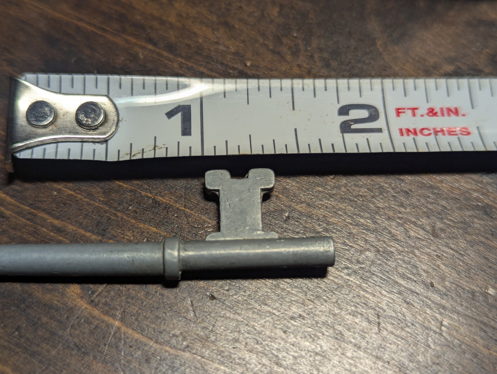 Vintage Solid Barrel Skeleton Key 3.25″ USED Light Gray – Lightweight – Thin