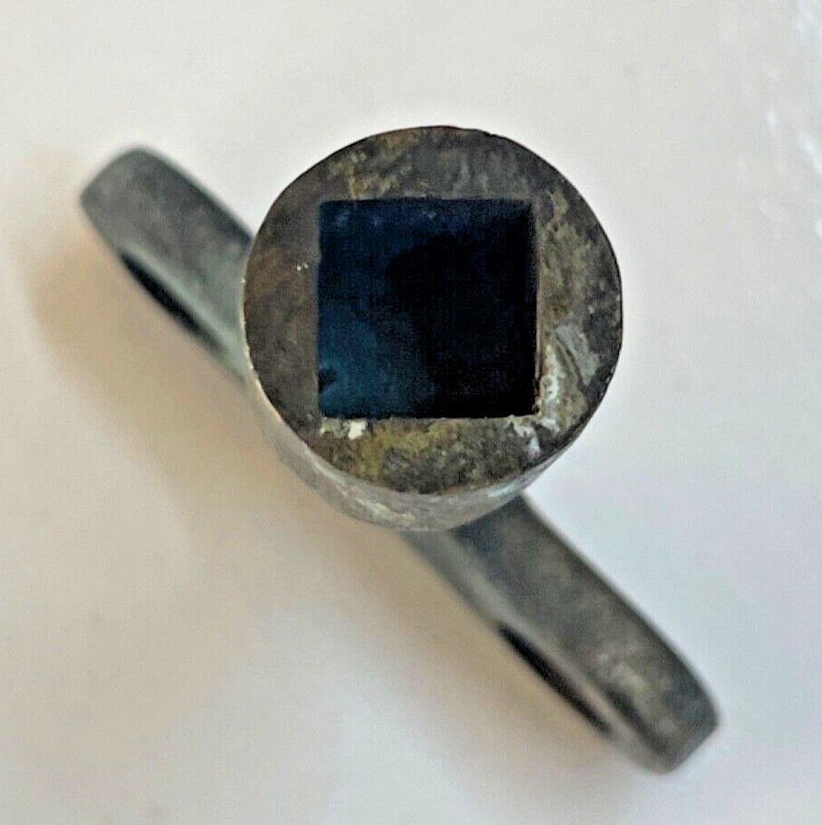 gas valve key, clock key, brass casting, 1/4″ (6mm) square hole