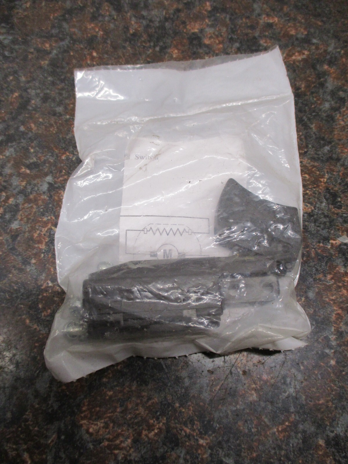 BOSCH SWITCH SBPT01 NEW OEM ORIGINAL REPLACEMENT PART 1619X04521 Part Only