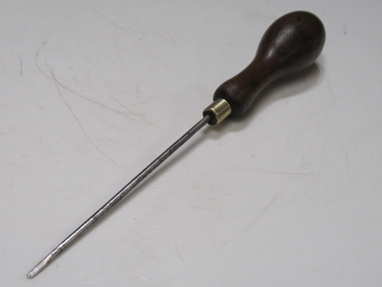 Stunning Vintage Watchmakers Jewellers 7″ x 1/16″ Slotted Screwdriver Awl