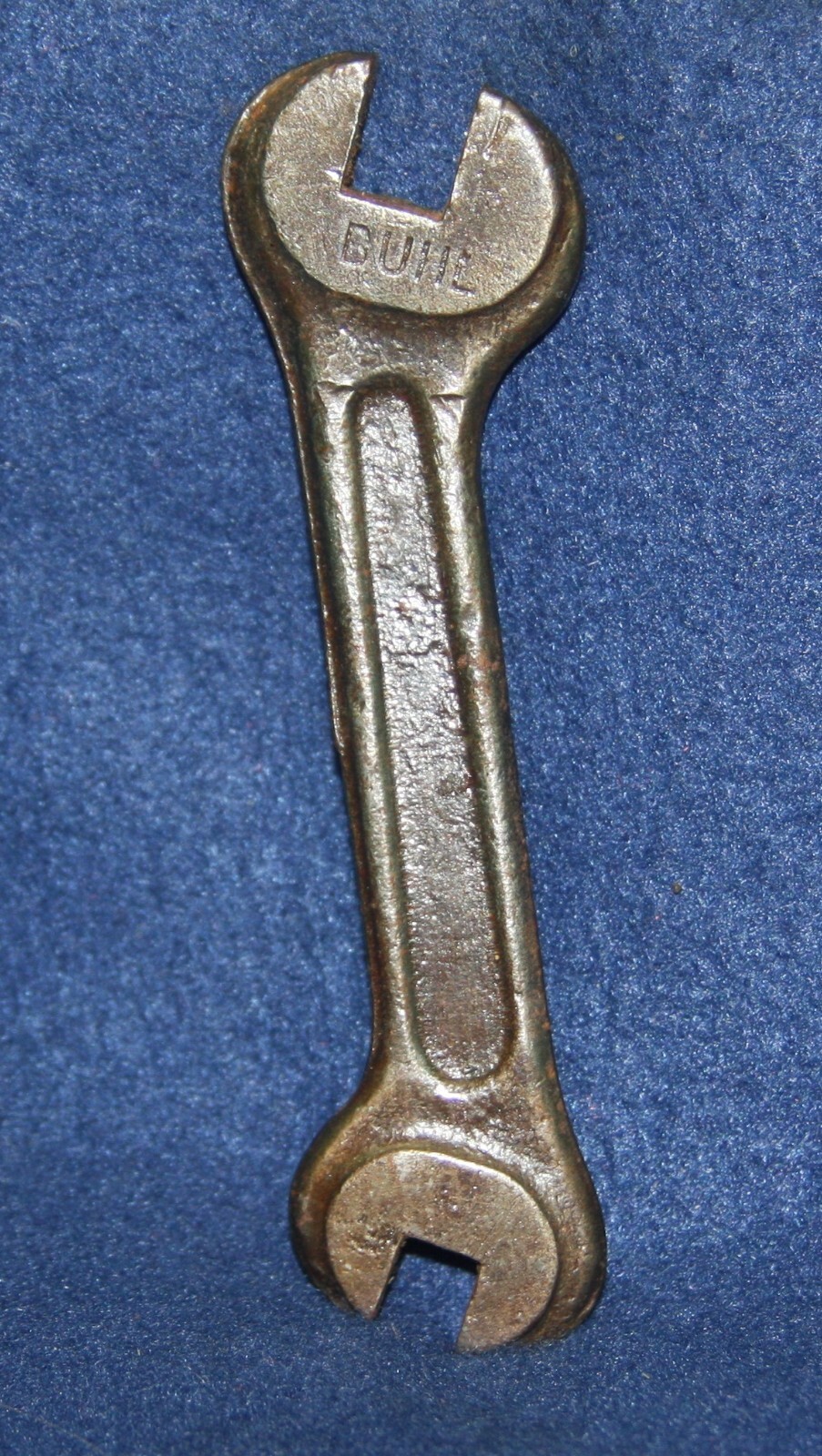 ANTIQUE BUHL NO. 67 COMBINATION 1/8″ X 5/16″ WRENCH ^3233