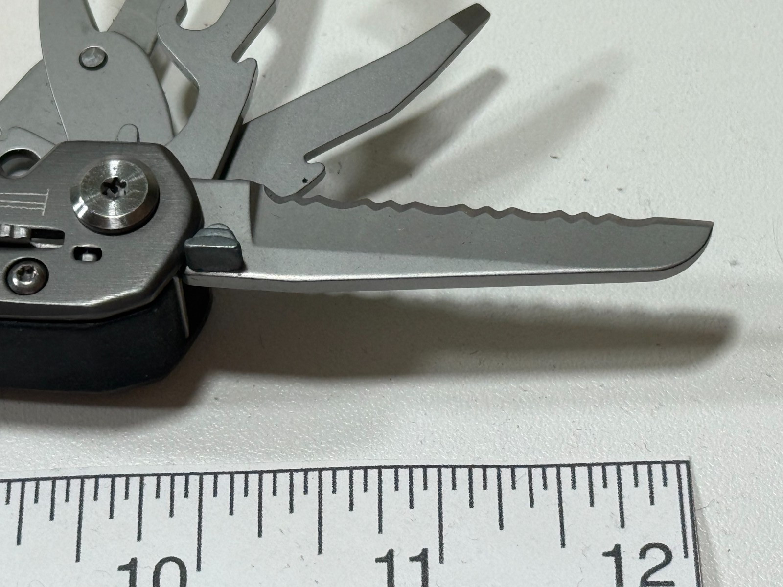 GERBER SUSPENSION MULTI TOOL W/SHEATH $20 OBO