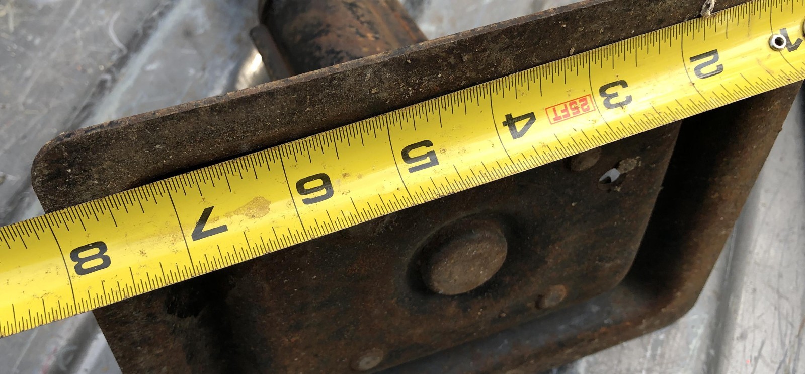 Car Truck Jack 8” to 12” vintage screw lift