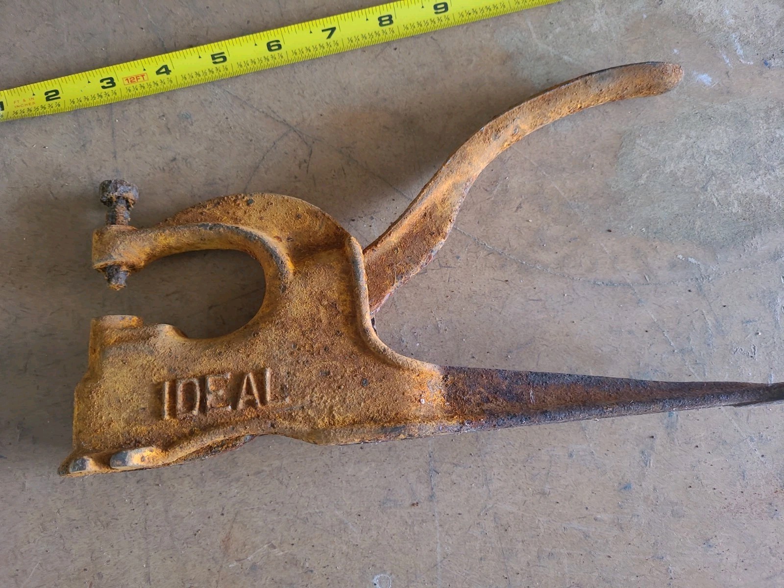 Antique IDEAL No 1 Hand Punch Leather Belt Gasket Farm Tool Cast Iron