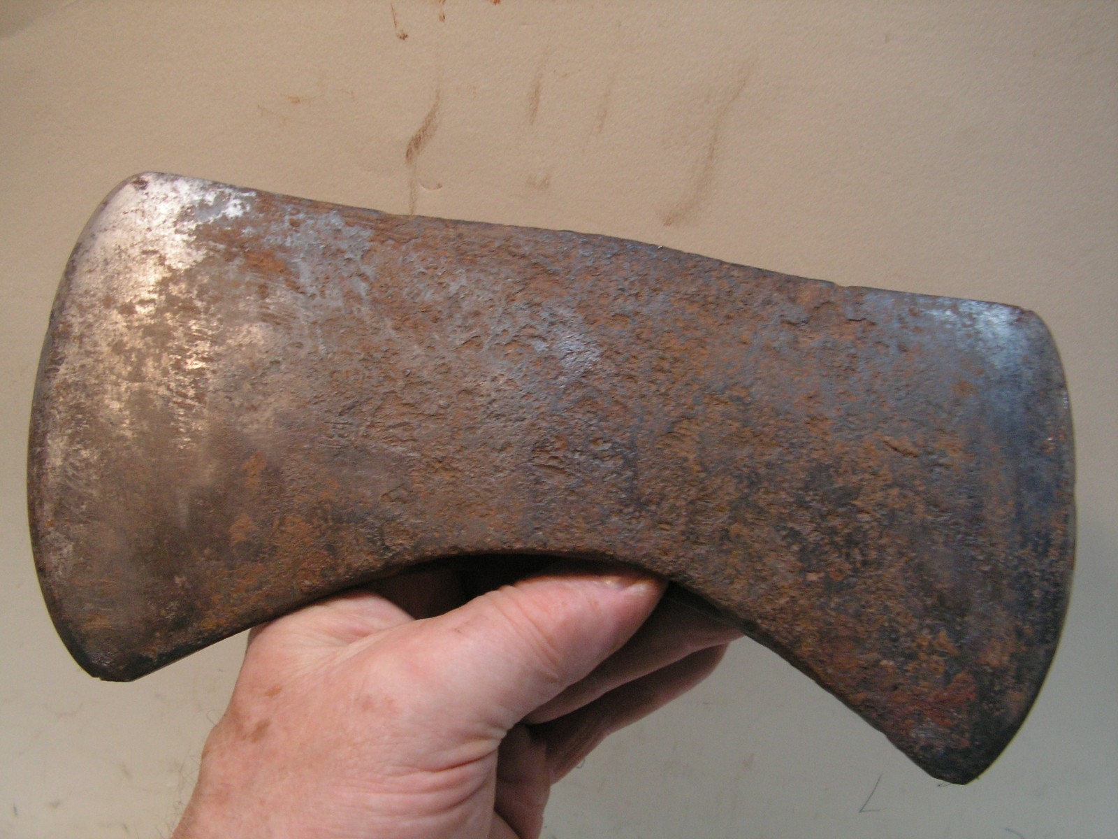 Vintage Double Bit Axe Head 3 Lb. 5 Oz+. 9 5/8″ across 1/4″ rise & 1 1/2″ drop